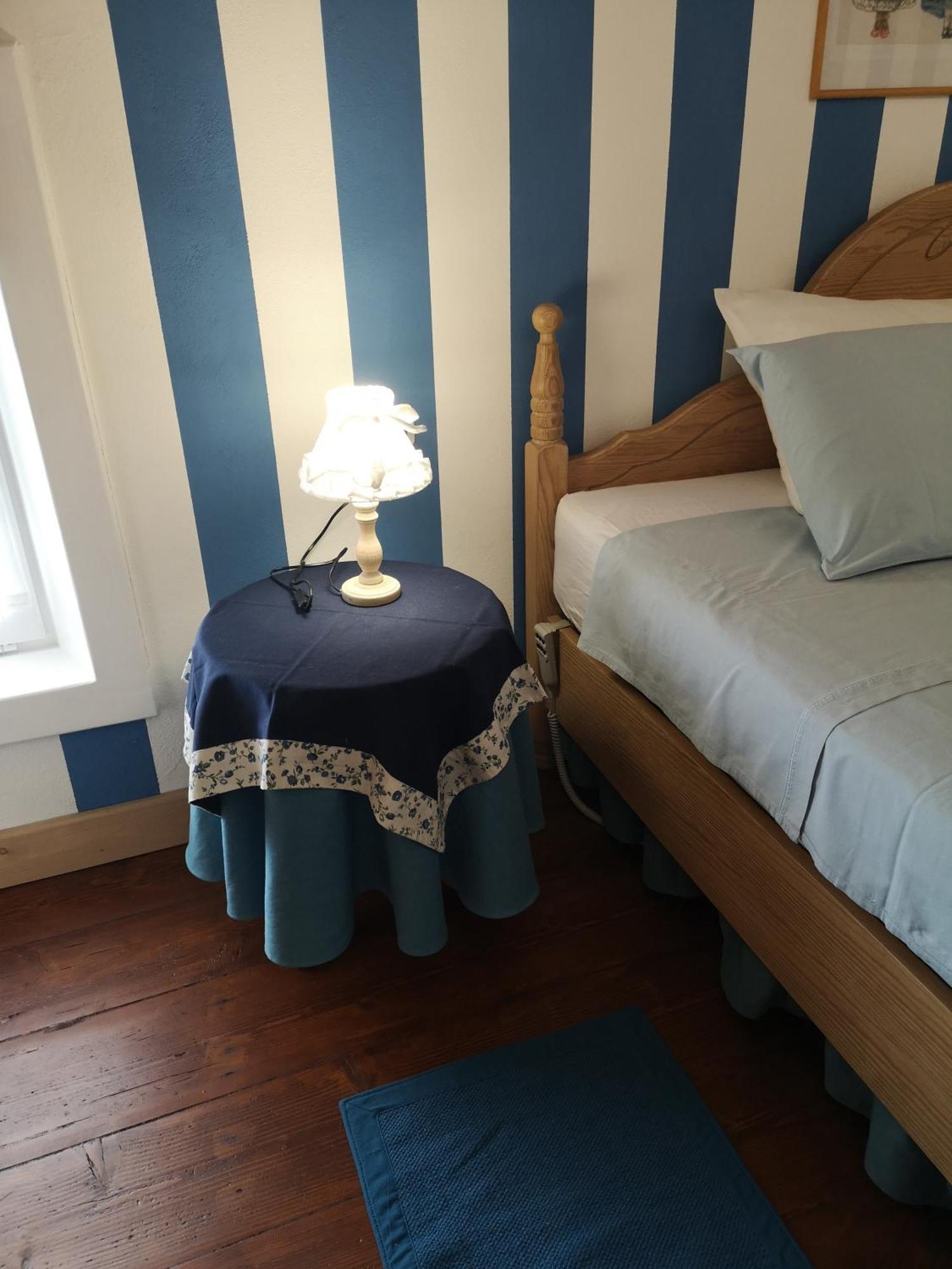 East Wind Bed and Breakfast Medea Buitenkant foto