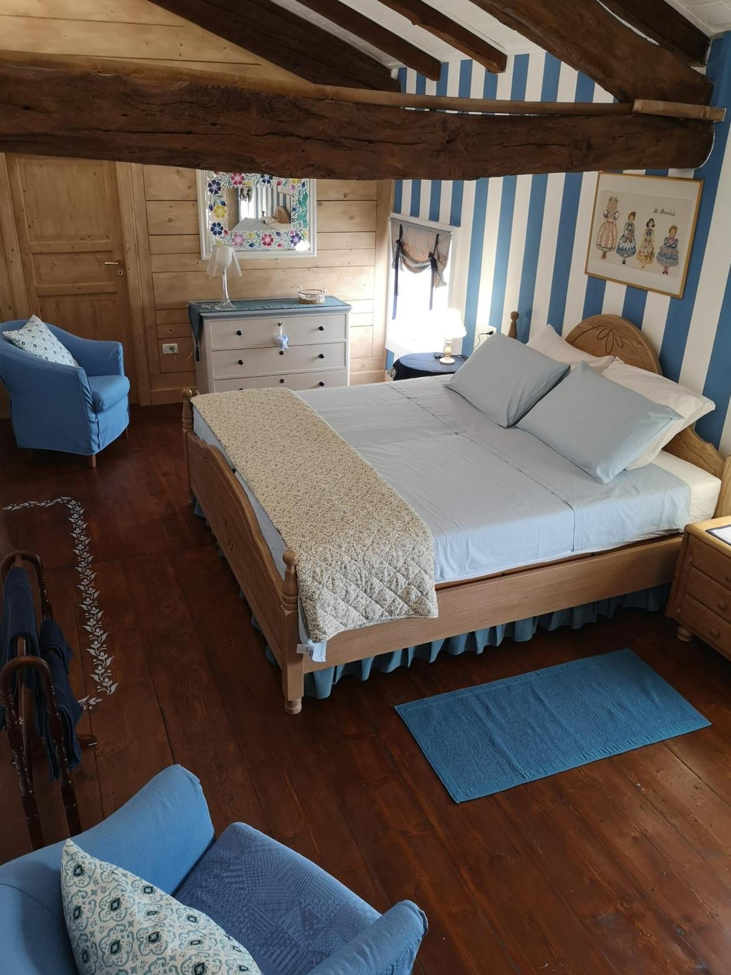 East Wind Bed and Breakfast Medea Buitenkant foto